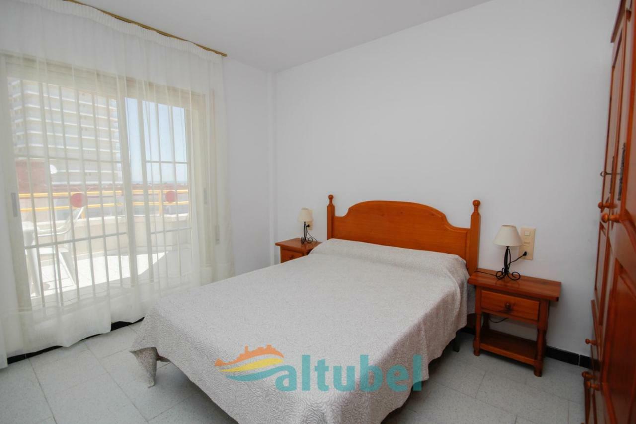 Edificio Esmeralda Apartman Peñíscola Szoba fotó
